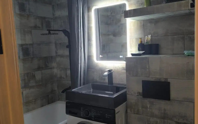 Квартира Двухкомнатная в центре ФМР