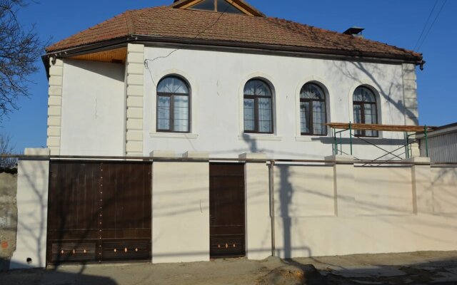 Republica Living Quarters