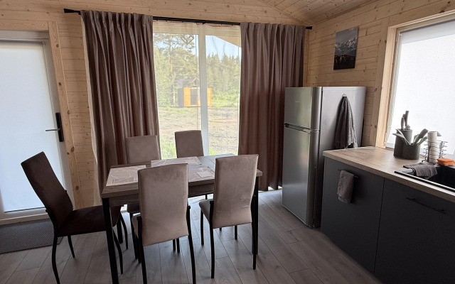 Na Granitse S Lesom Private House