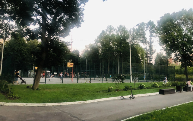 Bolshaya dvushka s otdelnymi komnatami Flat
