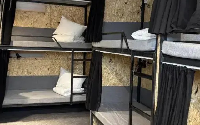 Luchshiy Sayakhat Hostel