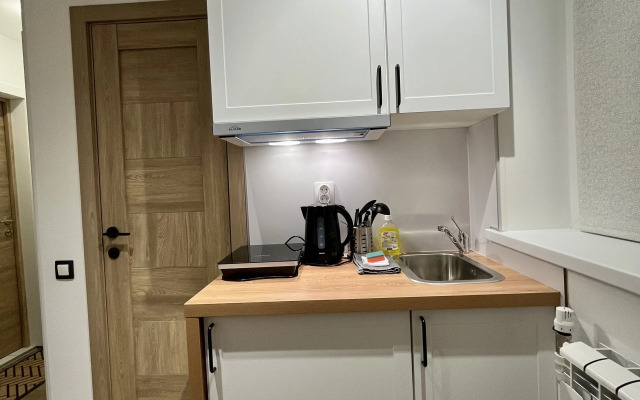Layf Aparts Studiya 6, 15m2, na Tararykova 5 Flat