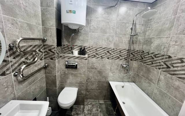 Sovremennaya V Tsentre Flat
