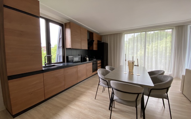 V tsentre Sukhuma U Morya Apartments