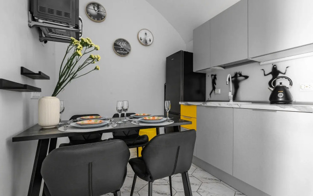 Апартаменты Let Your Flat Makarova