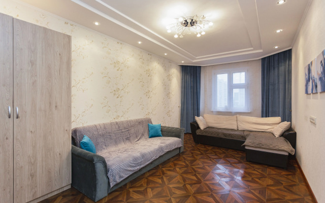 Na Yubileynoy 30 Flat