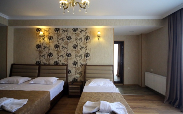 Snow King Hotel