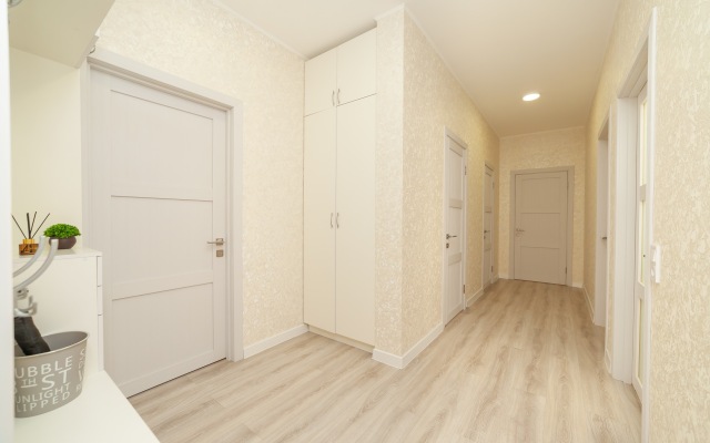 Trekhkomnatnye V Zhigulinoy Rosche Apartments