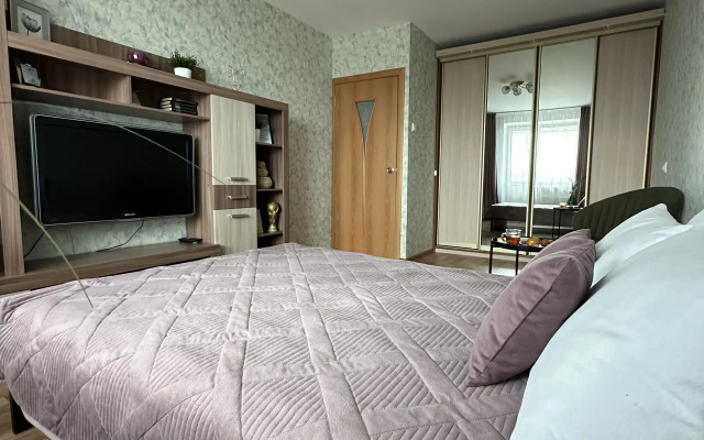 Ogni Kolpino I Flat