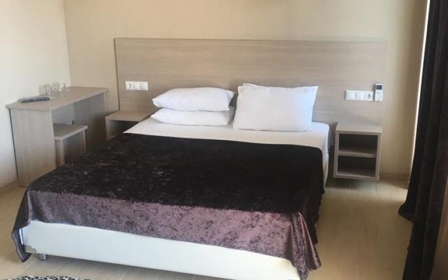 Ushakov Hotel