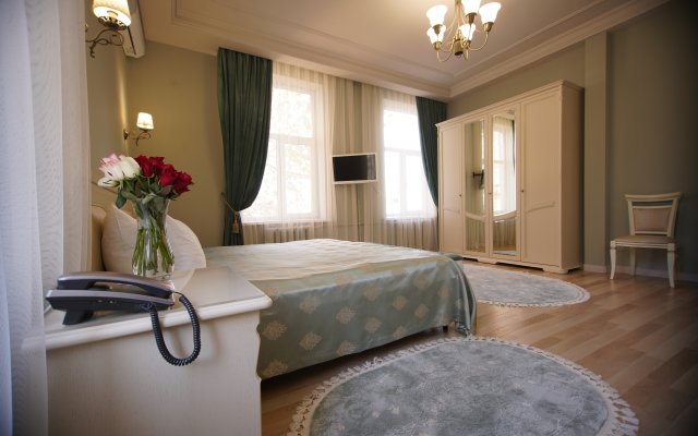 Grand-Kavkaz Hotel