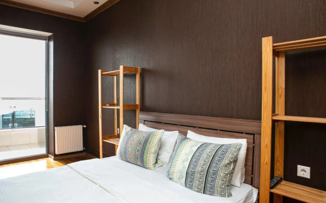 Ideal Khauz Apartments 7