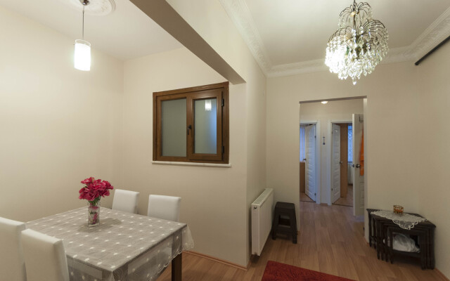 Zendy Suite Apart-Hotel