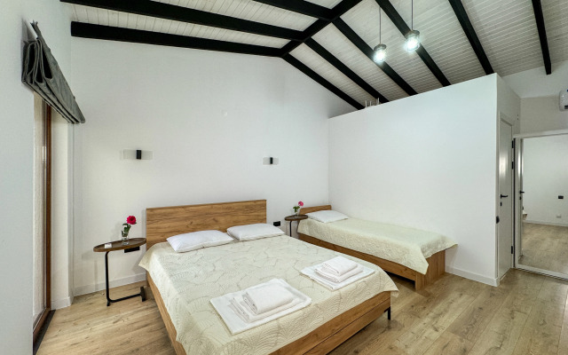 Oasis Apartment Hotel