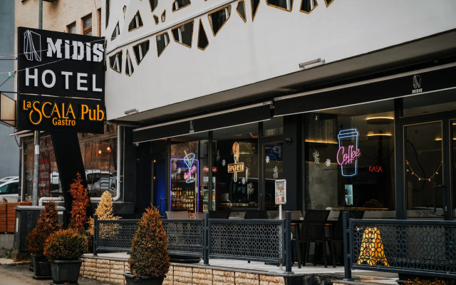 Отель Midis