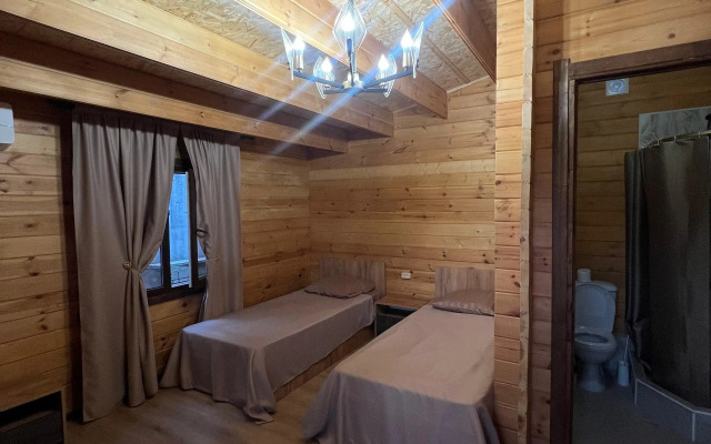 V Gostyakh U Zaura Private house