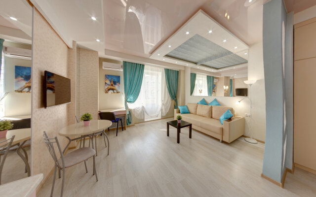 Apartment on MOPR Square