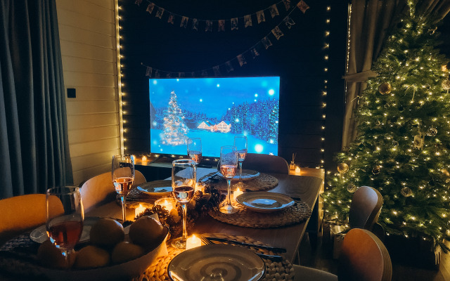 Частный дом с гриль-мангалом, сауной и большой террасой