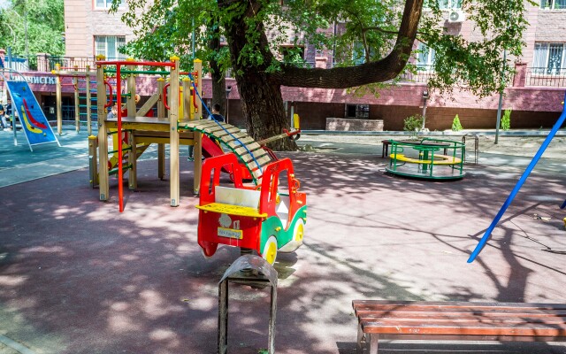 Квартира Золотой квадрат Достык Кабанбай Батыра