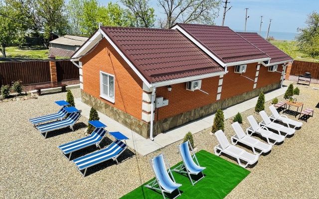 Yasenskaya Kosa-Azovskaya Krasa Guest House