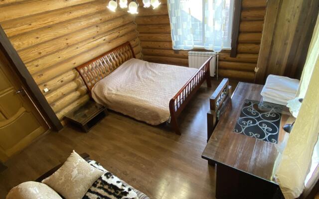 Дом Уютный в Абзаково