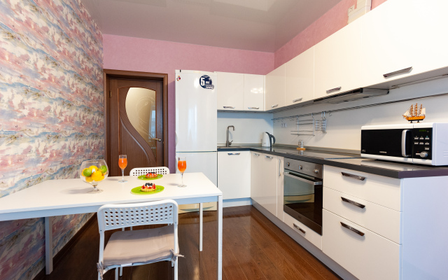 EL'HOME yevrodvushka s panoramnym vidom na Volgu Flat