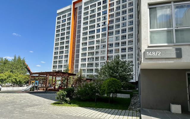 Na Ulitse Nemirovicha-Danchenko 148/2 Flat