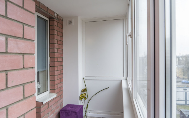 Ryadom S Muzeem Mirovogo Okeana Flat
