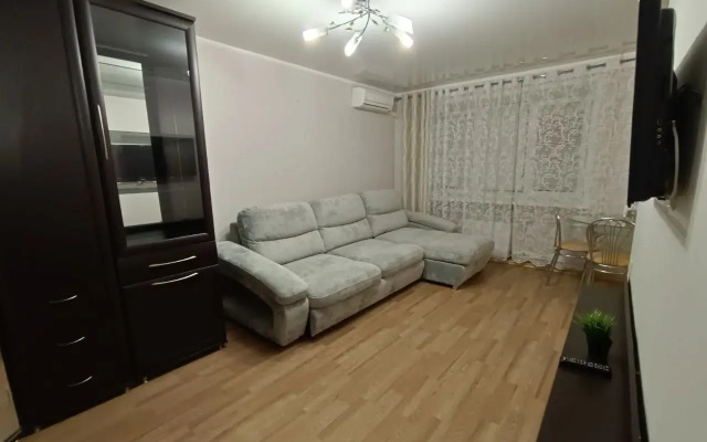Na Ul Sportivnoy Apartments