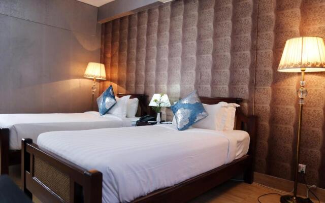 Отель Civic Inn