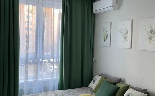 Na Kolpakova 44 Flat