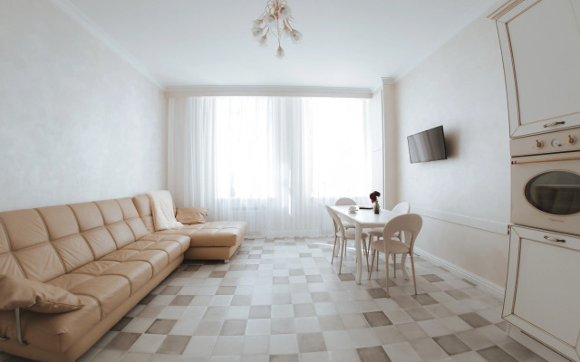 Квартира Live on Rubinstein