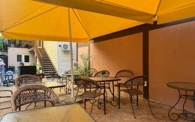 AidaIda Guest House