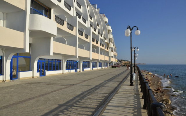 Nash Parus Apartments