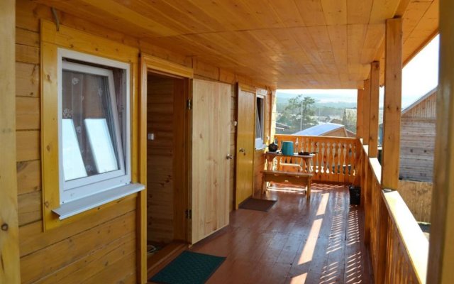 Ryibatskij Bereg Guest House