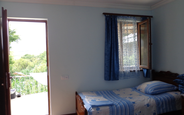 Anush`s B&B Guest House