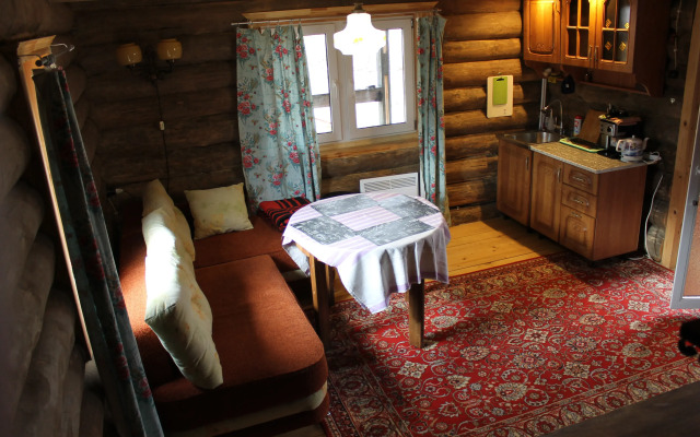 Частный дом Избушка луна