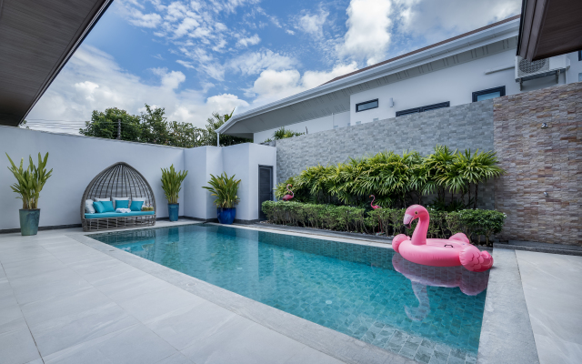 Two Flamingo 1 Pasak 4, Villa