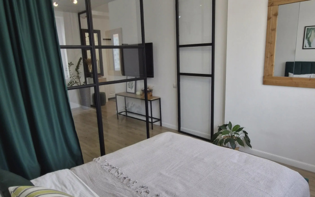 Апартаменты Family Home Парк Галицкого