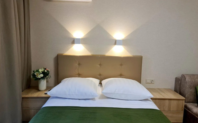 Апартаменты в центре на улице Мира 11