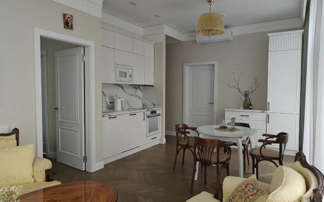 Квартира Moscow Deluxe Apartments Family Suite Kazakova