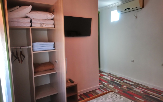 Akvarel Guest House