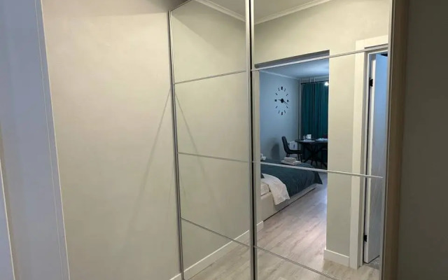 Квартира Модная Студия у Метро Ладожская