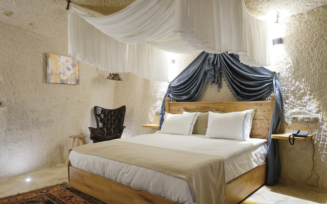 Memories Cave House Hotel