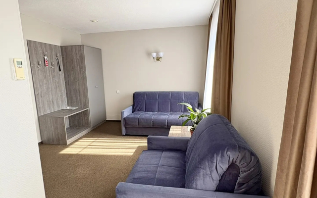 Отель Мономах