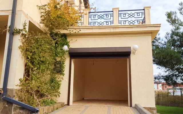 Вилла на Набережной 16