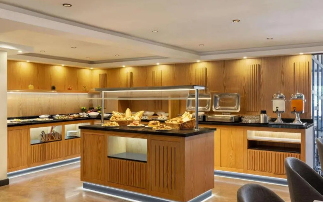 Days Inn By Wyndham Istanbul Arnavutköy