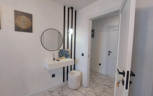Trekhkomnatnay ryadom s Kremlem Flat