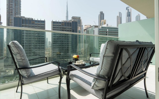 Keyrock Premium Reva Stay with Pool Access Apartments