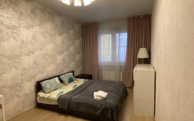 Trekhkomnatnaya Kvartira Povyshennoy Komfortnosti Flat